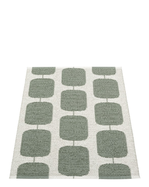 Sten Kunststoffteppich von Pappelina, 70x100 cm, Army/Fossil grau, mit geometrischem Muster. Robuster und pflegeleichter Teppich.