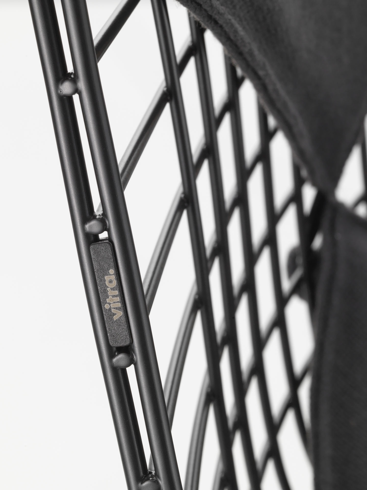 DKR-2 Wire Chair Stuhl mit Sitz und Rückenpolster Vitra