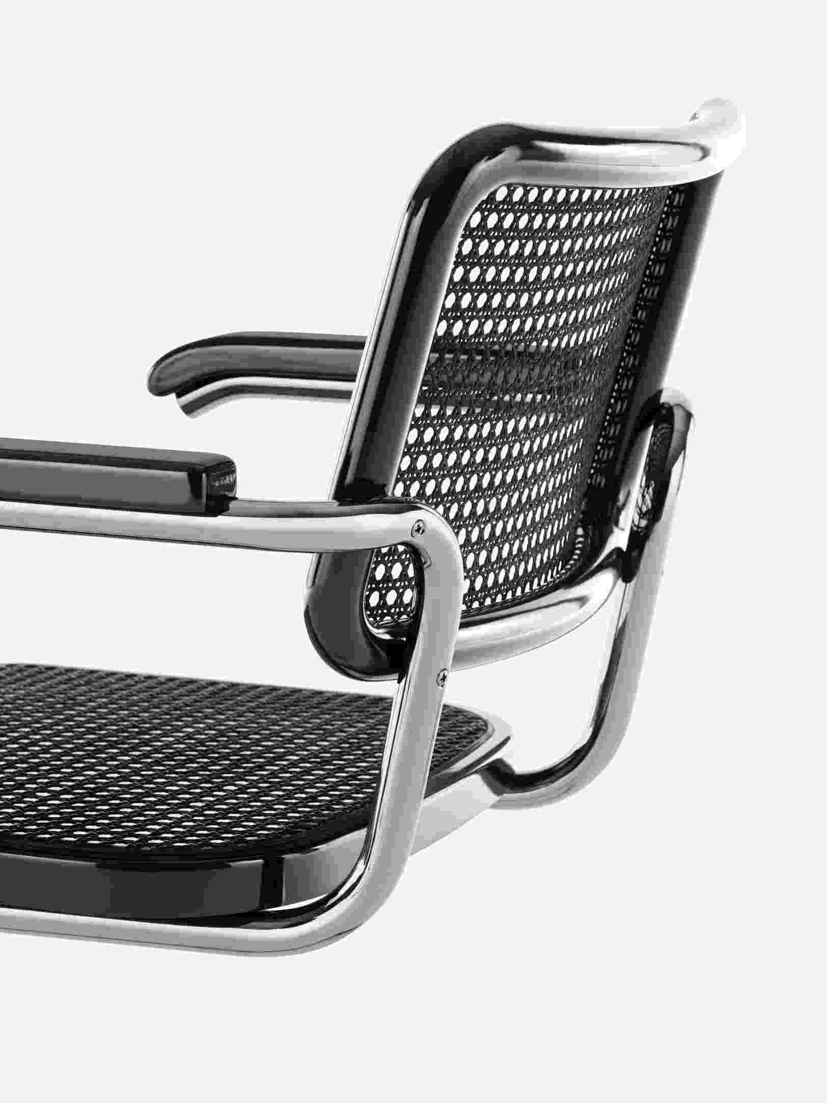 JS. Thonet by Jil Sander S 64 V / S64V Freischwinger Thonet