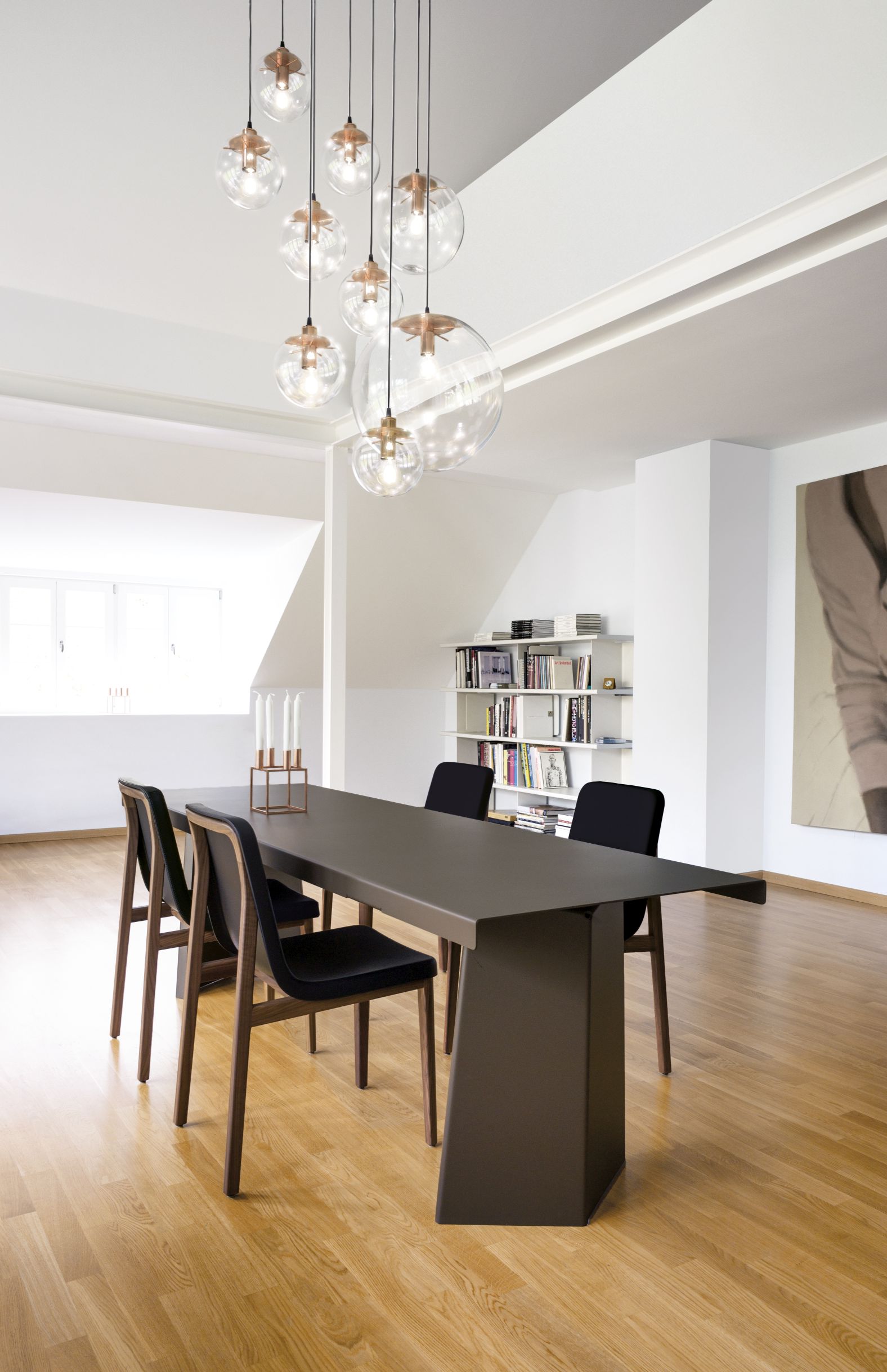 Pallas Tisch Indoor ClassiCon