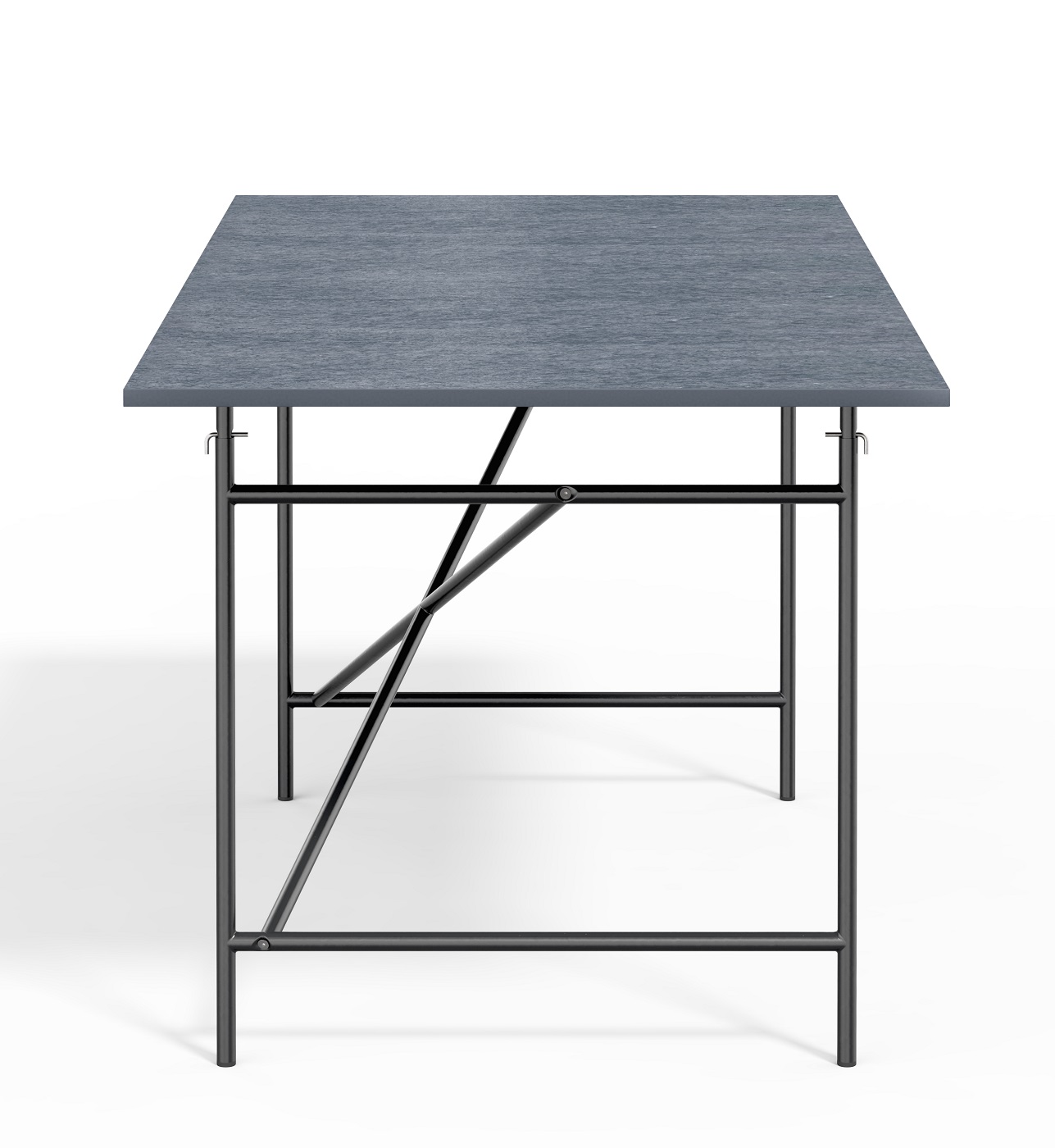 Eiermann Tisch mit grauer Kvadrat Tischplatte und schwarzem Stahlgestell, modernes Design für Büro und Wohnraum.