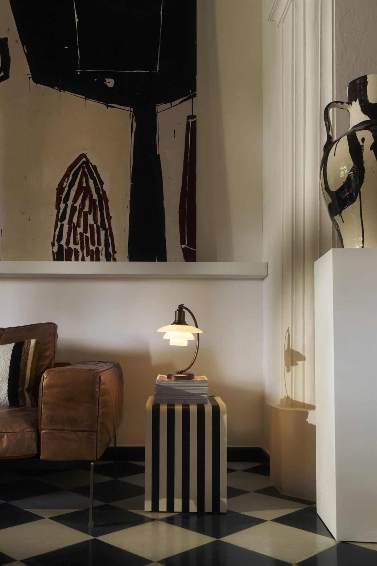 PH 2/2 Luna Aged Brass Opal Tischleuchte Louis Poulsen