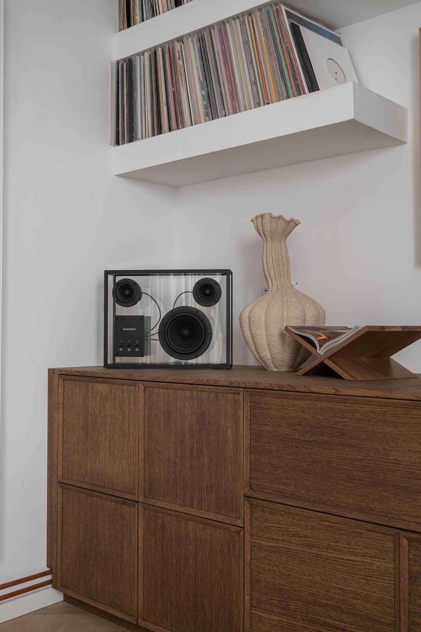 Transparenter Lautsprecher Transparent