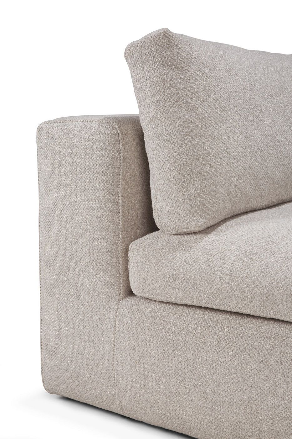 Detailaufnahme: Mellow Sofa 1-Sitzer von Ethnicraft, elfenbeinfarbener Stoff, modernes Design für Wohnzimmer.