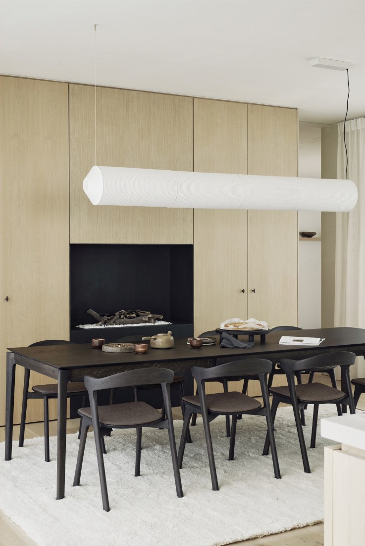 Bok Stuhl Eiche braun / Stoff Warm braun Ethnicraft