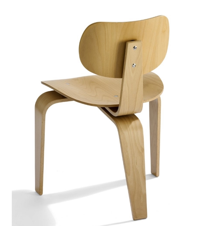 SE 42 Stuhl von Wilde+Spieth, Holzstuhl mit geschwungener Sitzfläche und Rückenlehne, Designklassiker.