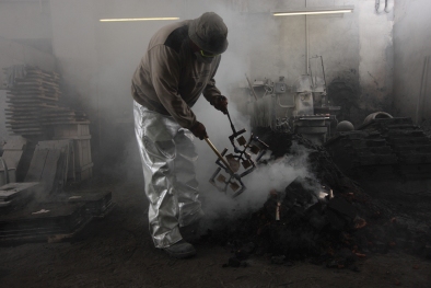 Walter Gropius Türdrücker Tecnolumen Nickel poliert