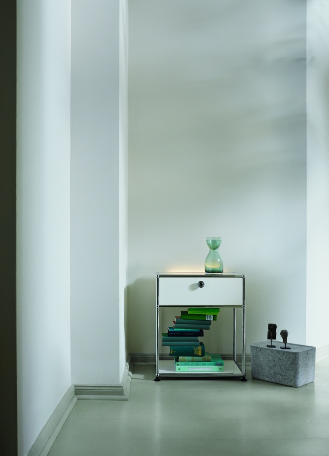 USM Haller Inos Box hoch mit Tablett