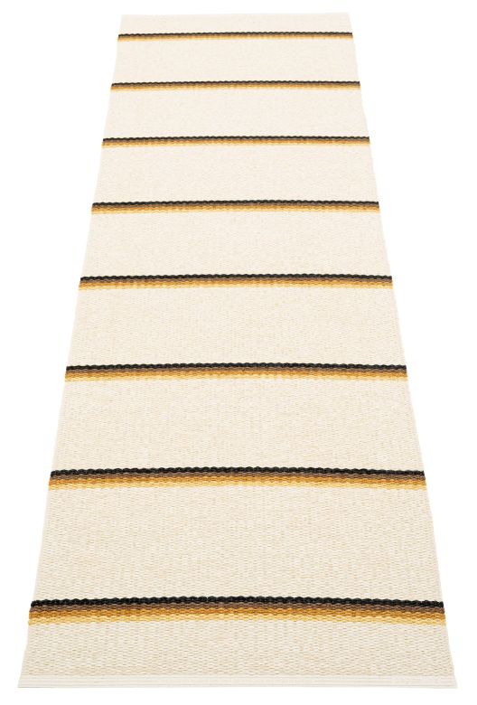 Beige Pappelina Olle Kunststoffteppich mit braunen und schwarzen Streifen, Größe 70x240 cm.