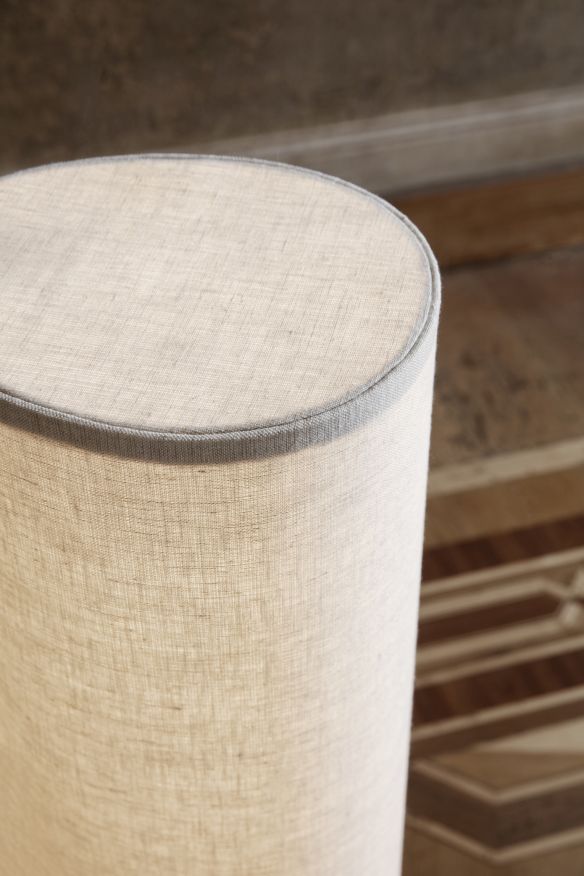 Unbound Stehleuchte Canvas Gubi