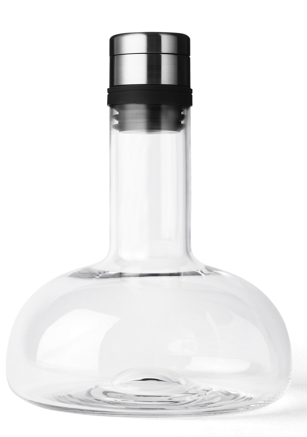 Weinbelüfter Karaffe Audo aus Klarglas mit Edelstahlverschluss, ideal für die Weinprobe und Tischdekoration.