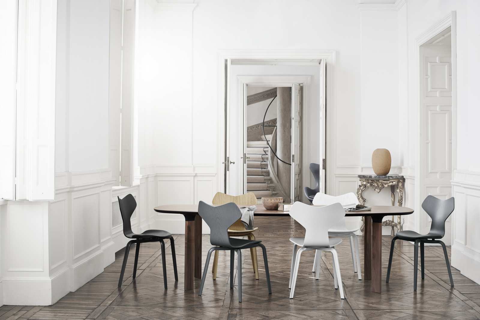 Analog Tisch Fritz Hansen