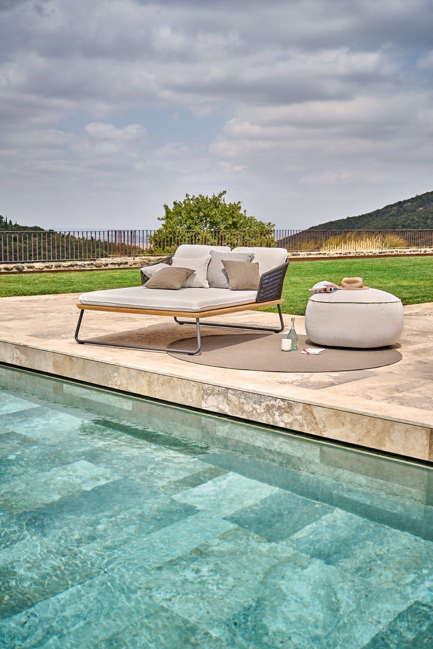 Maliha Lounge Hocker Rund Outdoor Weishäupl  