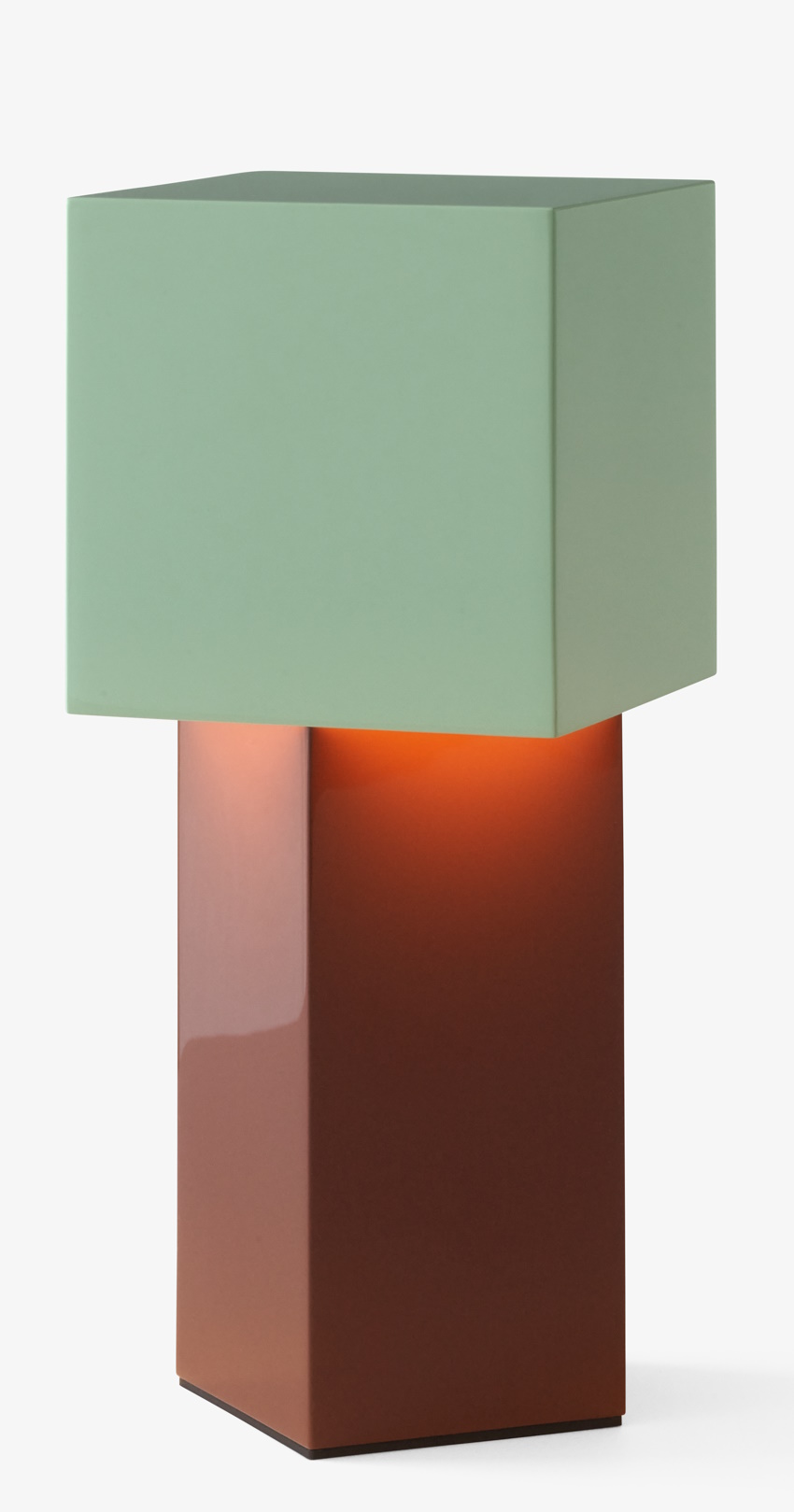 Pivot ATD7 Portable Tischleuchte / Akkuleuchte AndTradition