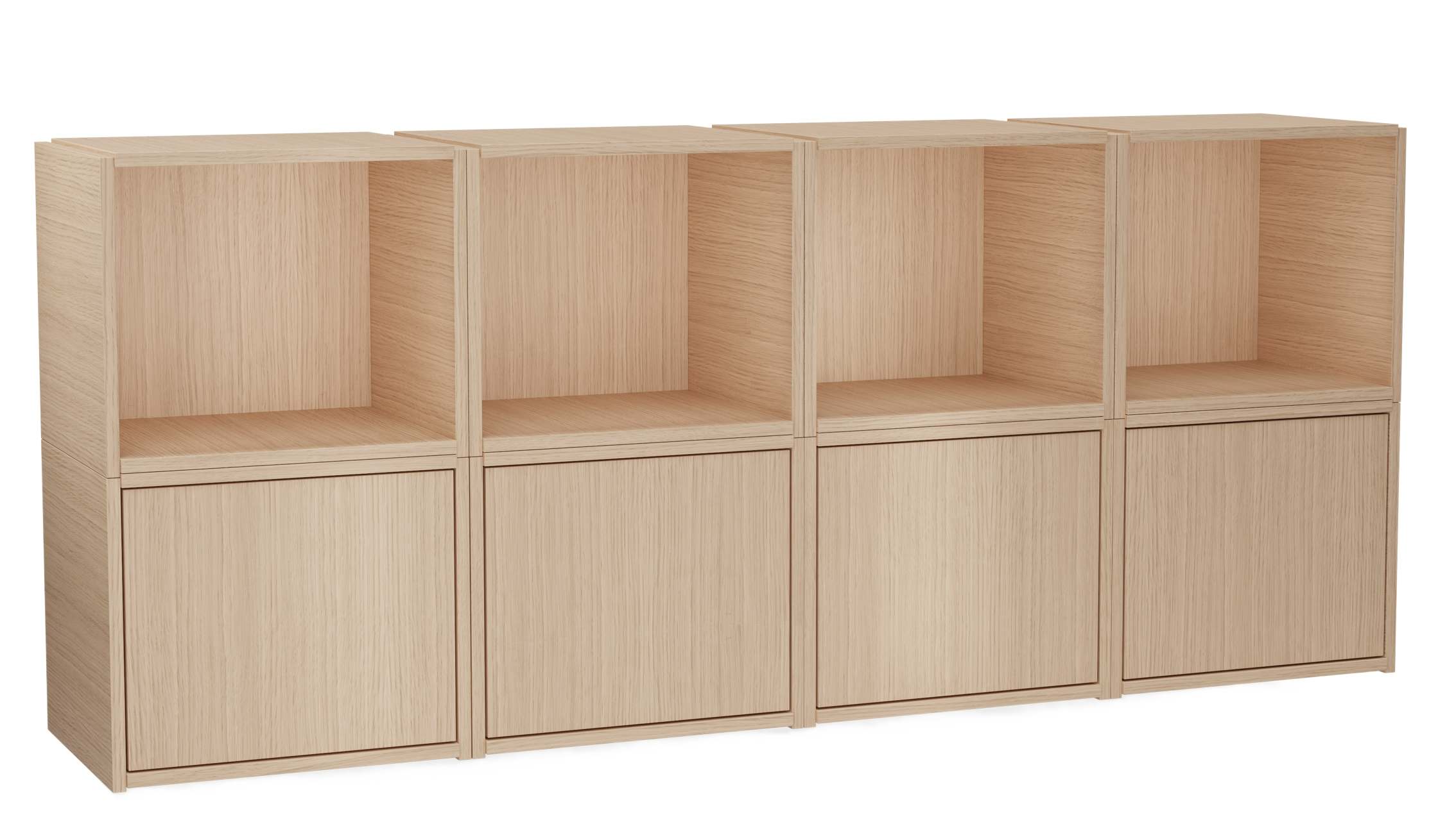 Bricks System Regal von Woud: Modulares Holzregal mit offenen Fächern und Türen.