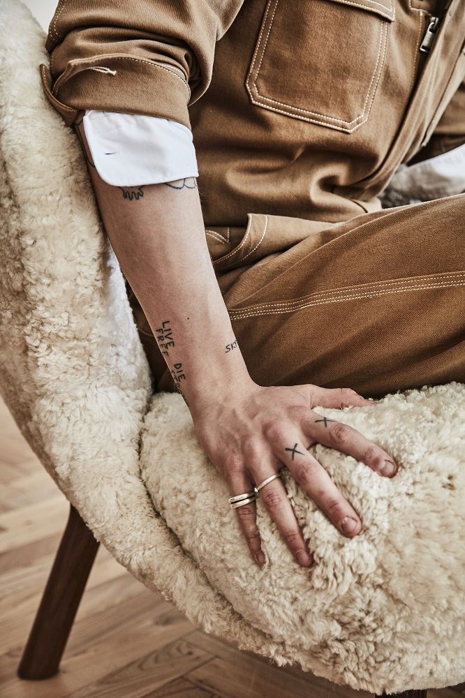 Little Petra VB1 Lounge Sessel AndTradition