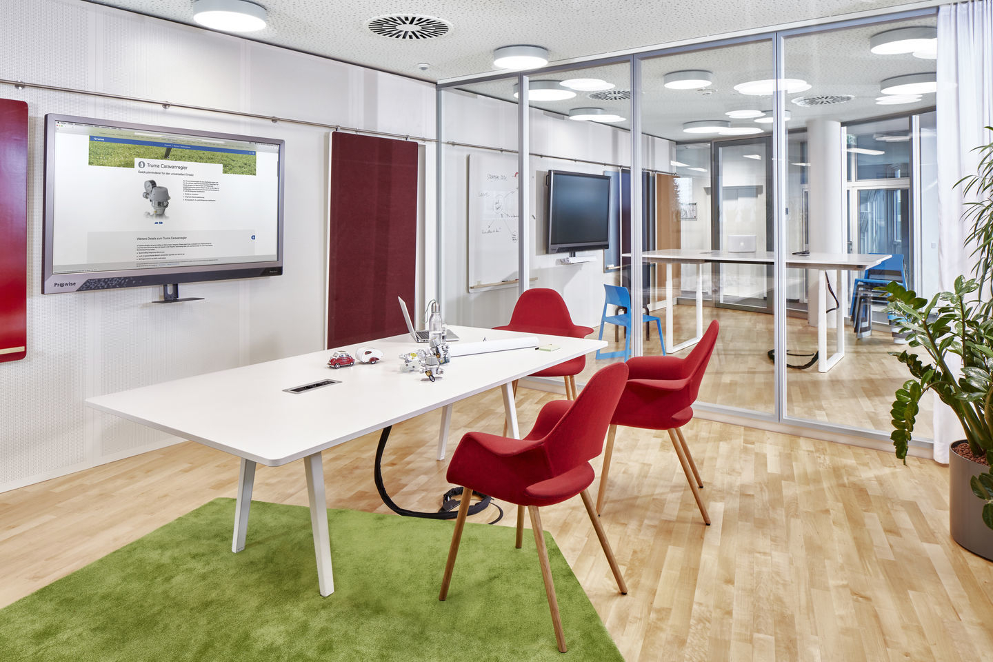 Organic Chair Stuhl Vitra