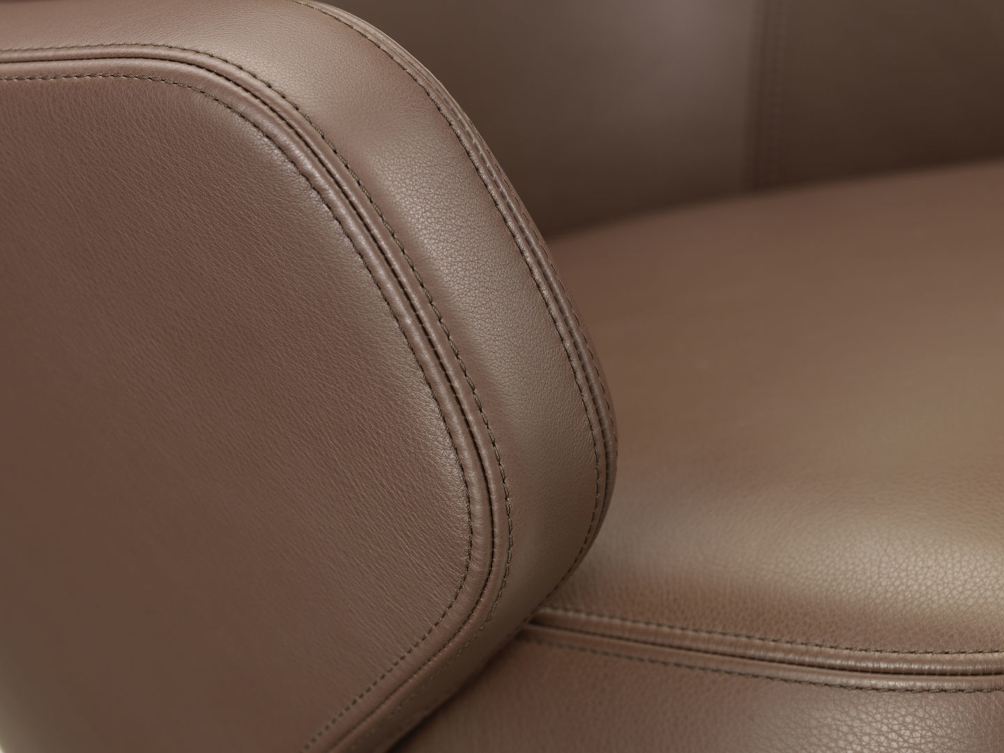 Grand Executive Lowback Konferenzstuhl Vitra