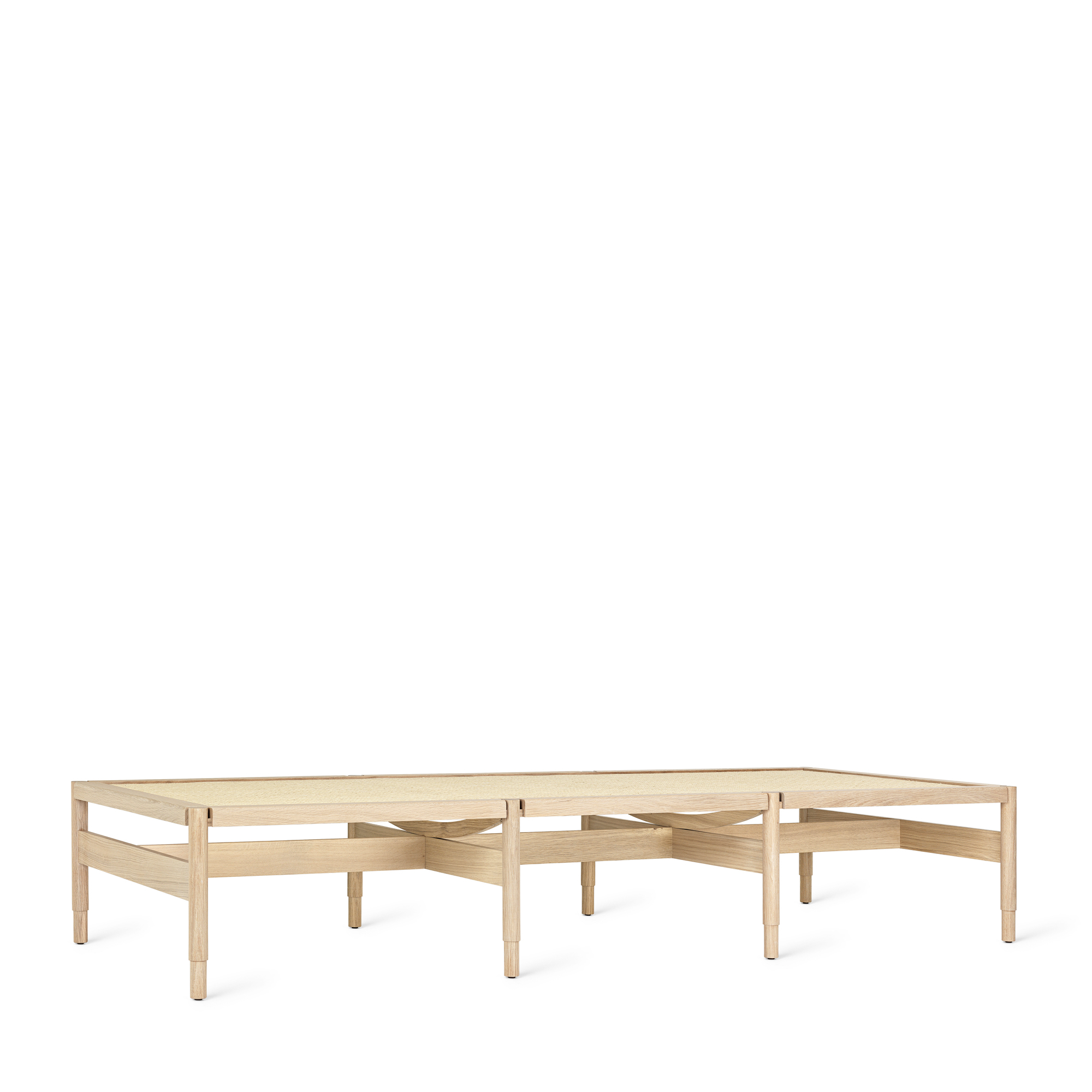 Winston Daybed Liege Mater aus hellem Holz mit Wiener Geflecht, modernes Design für Wohnzimmer.