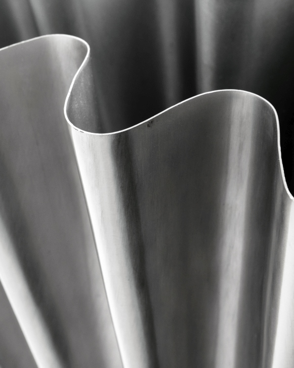 Vase HDFlood Breit Gebürstetes Silber-Finish house doctor 