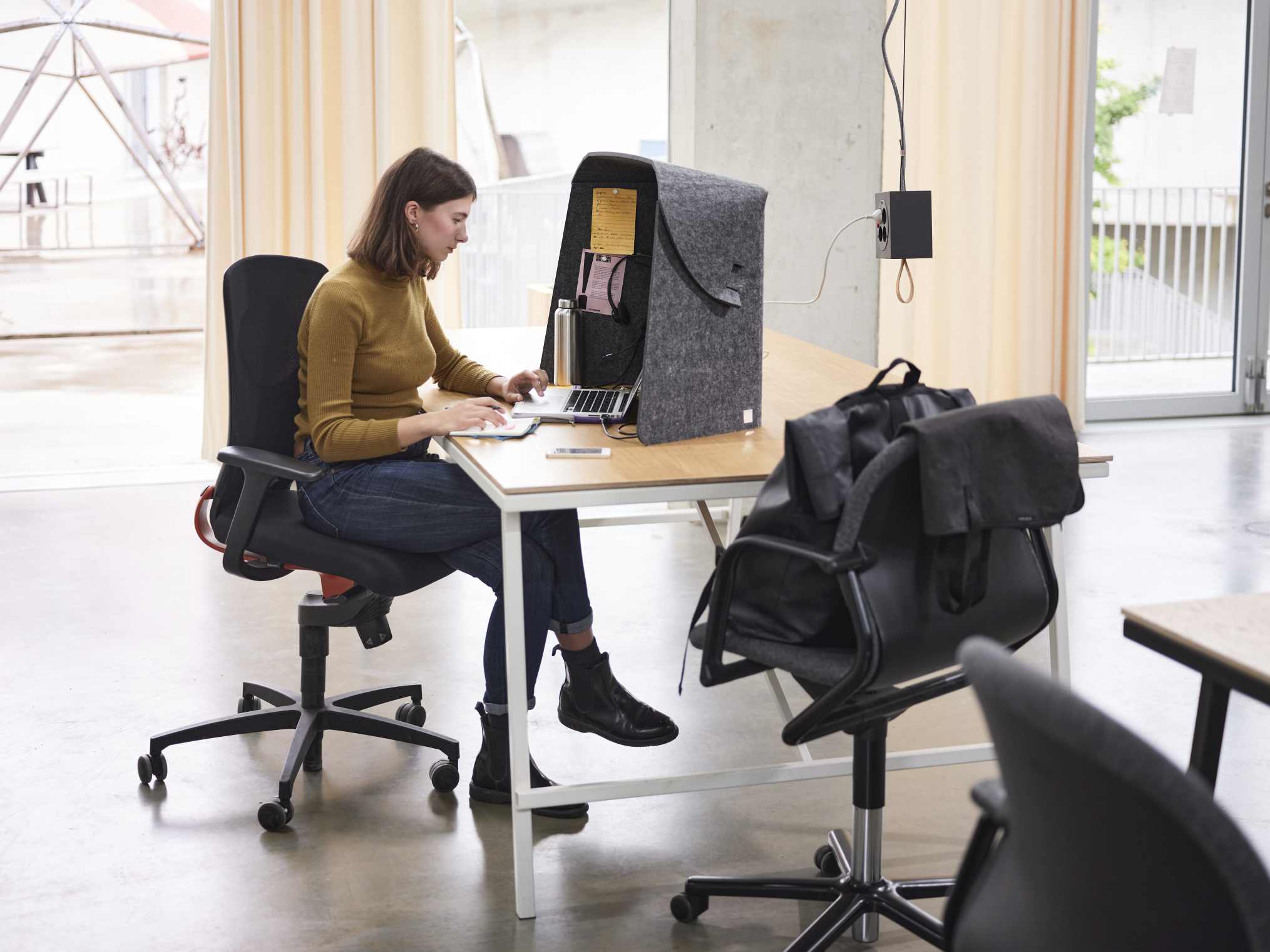 Fold-Up-Workspace Wilkhahn