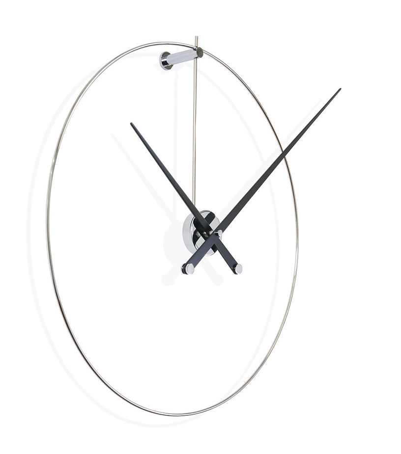 New Anda Clock Wanduhr von Nomon: Moderne Wanduhr mit minimalistischem Design und schwarzen Zeigern.