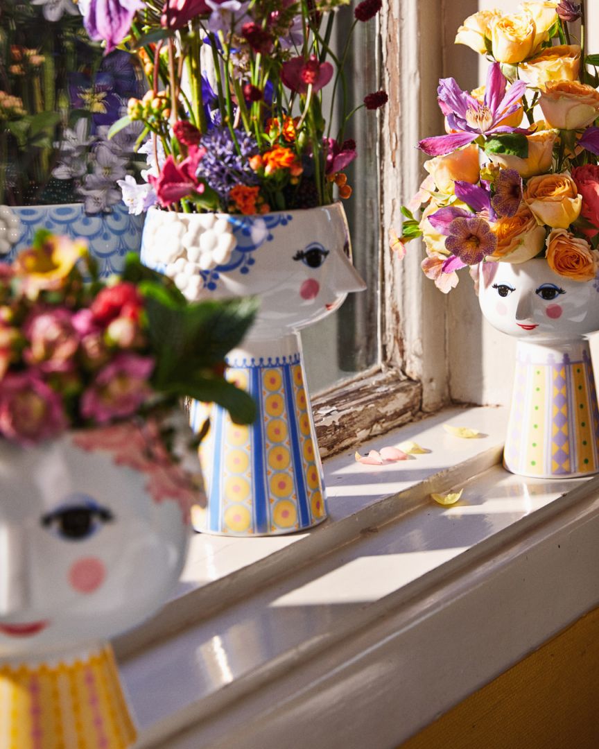 Eva Vase H18,5cm hellblau Bjørn Wiinblad