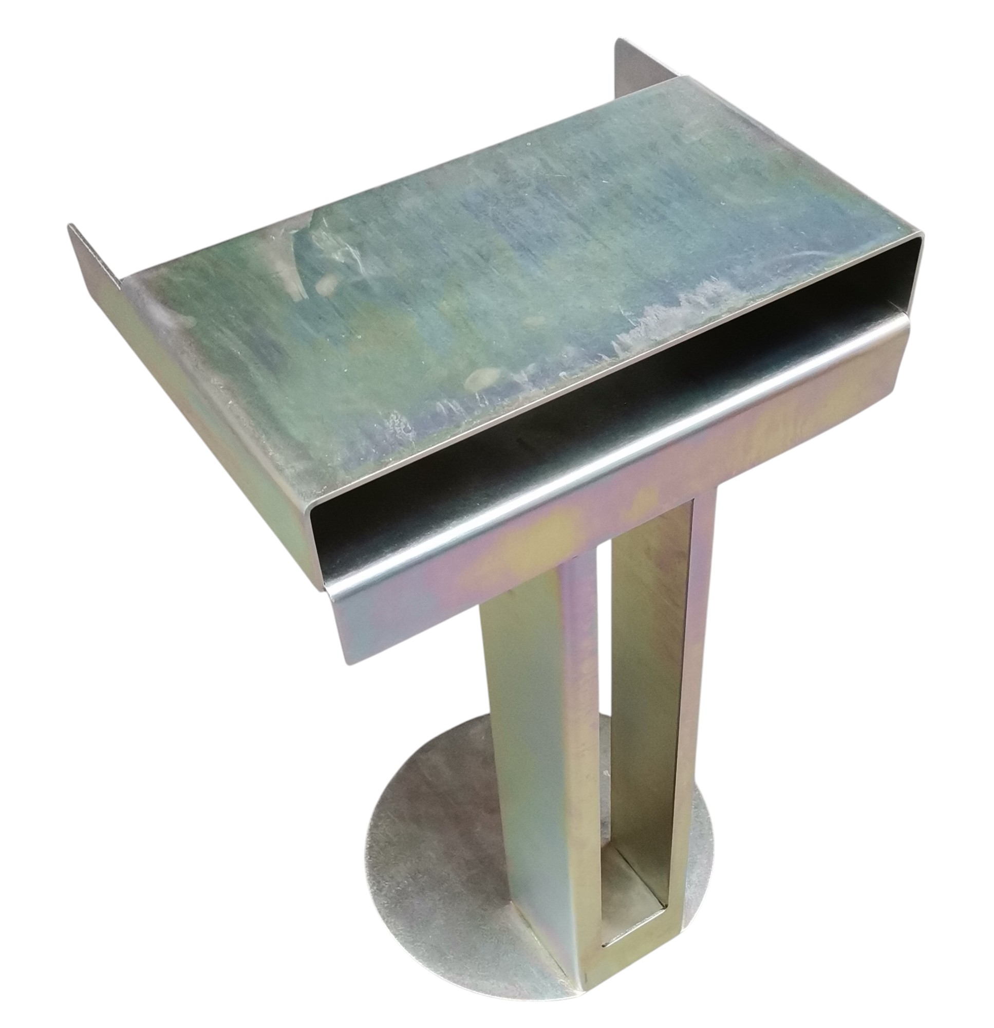 Metallischer Meta Side Table Beistelltisch von New Tendency, chromgelb, Mängelexemplar, modernes Design.