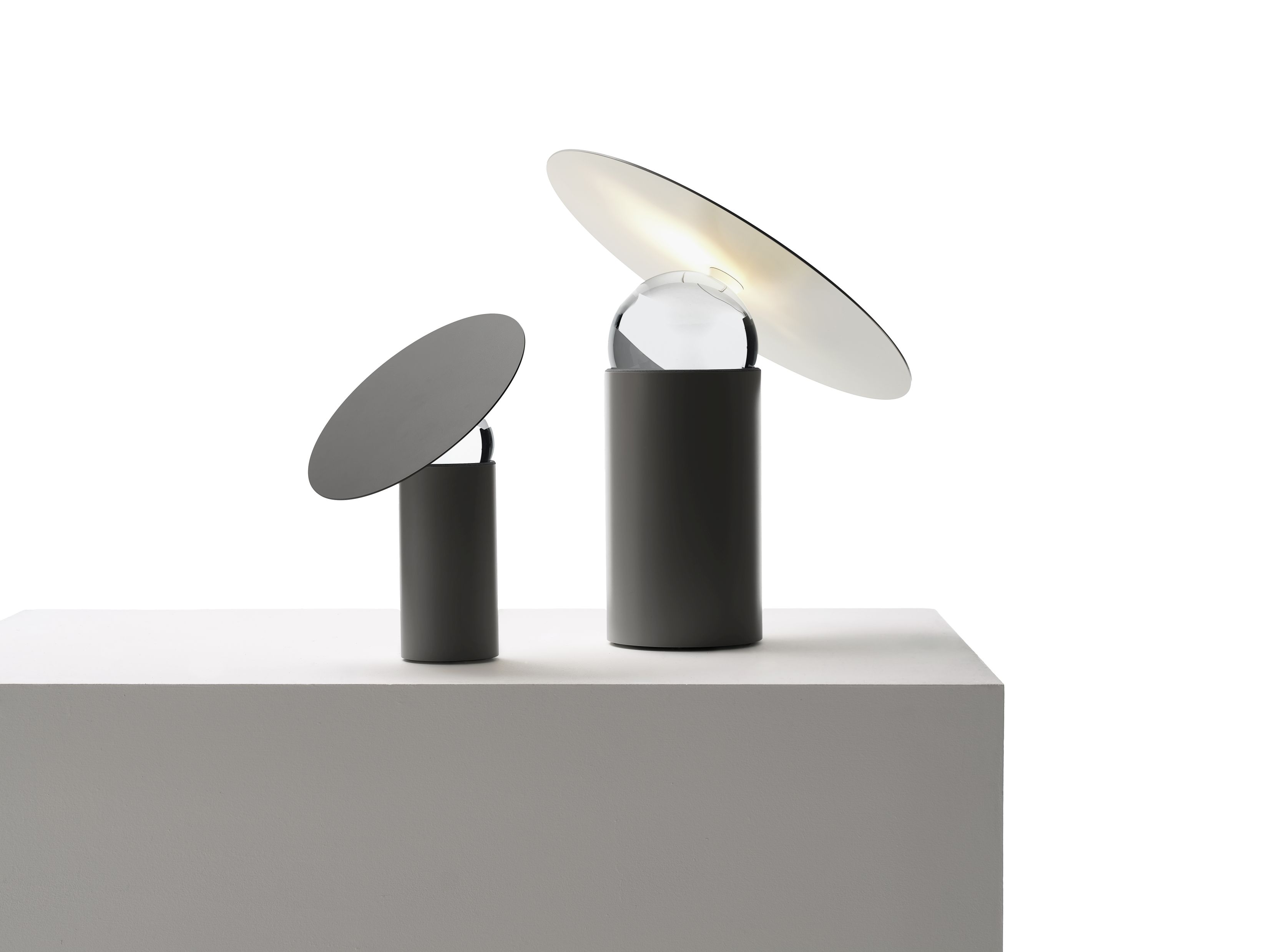 Era Tischleuchte weiß - small Mogg