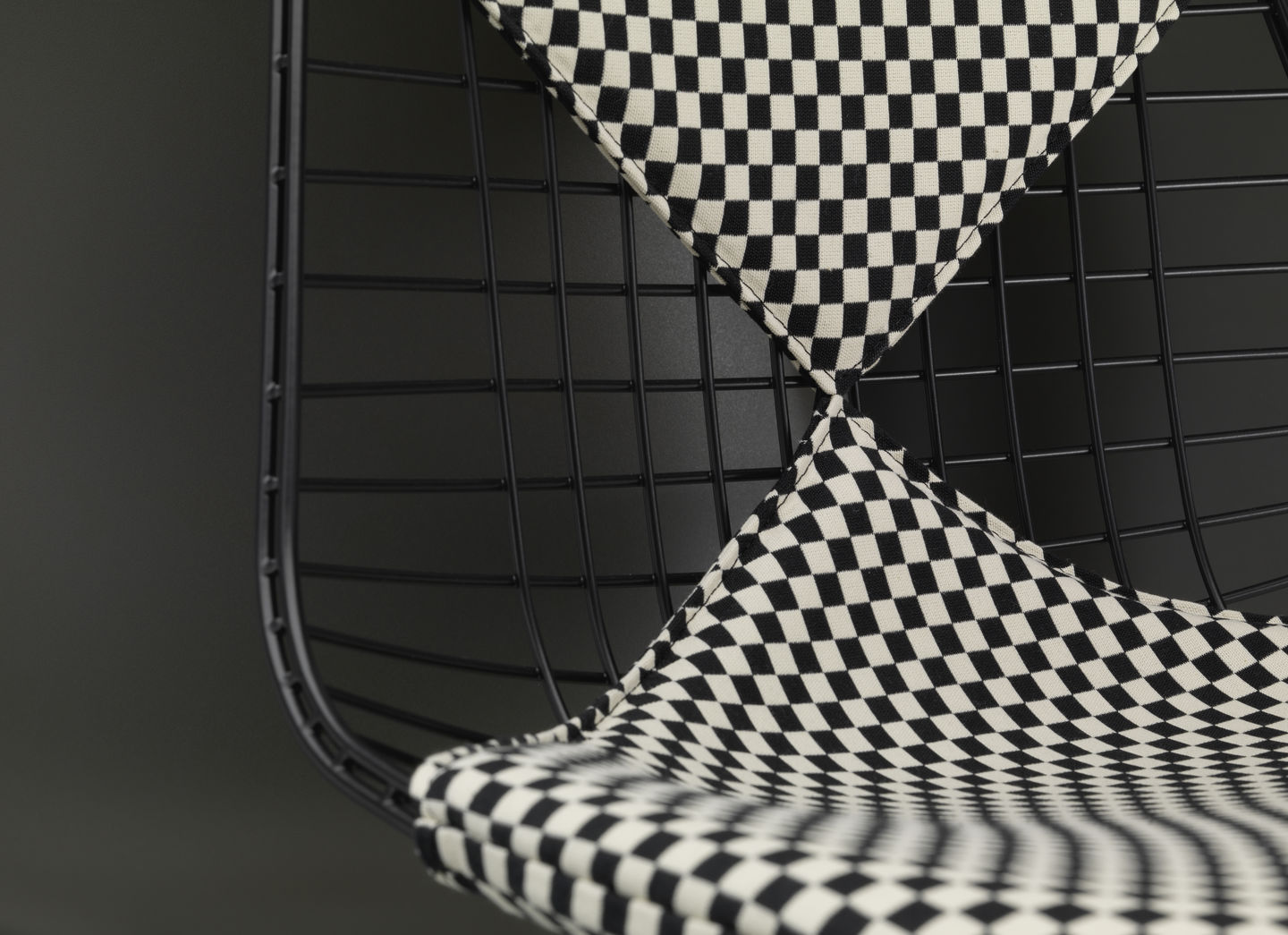 DKW-2 Wire Chair Stuhl mit Sitz und Rückenpolster Vitra