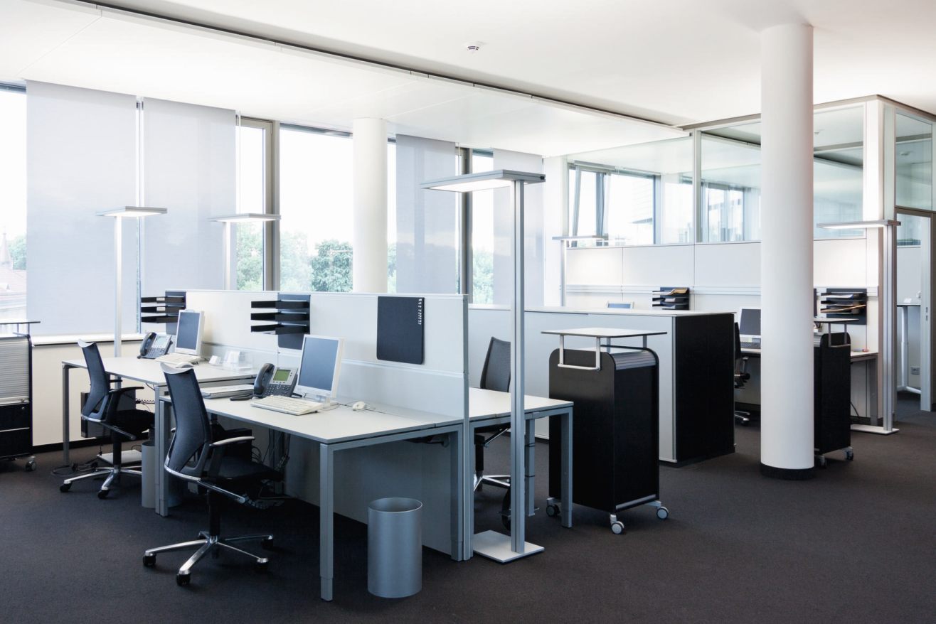 Modus Drehstuhl 273/7 Normal hoher Rücken, mit Sitzpolster von Wilkhahn