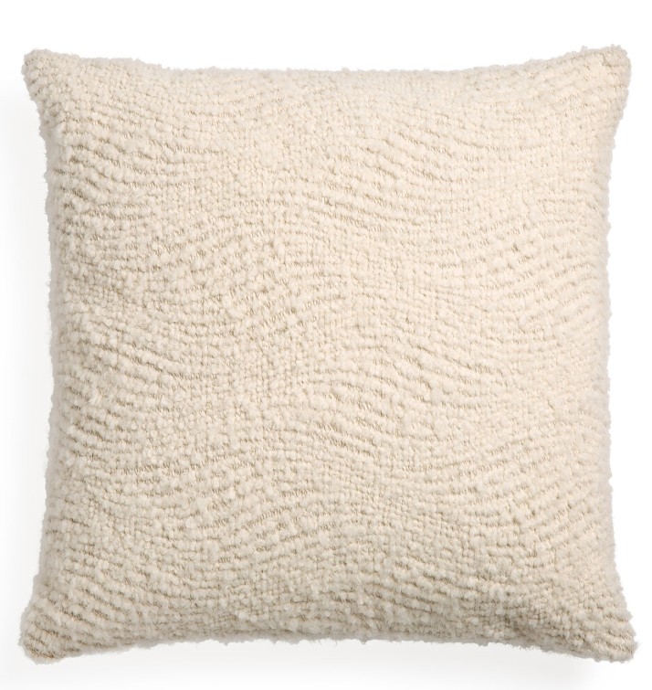 Ethnicraft Wave Cushion Kissen, 50x50 cm, quadratisch, elfenbeinfarben mit gewebter Textur für Wohnzimmer und Schlafzimmer.