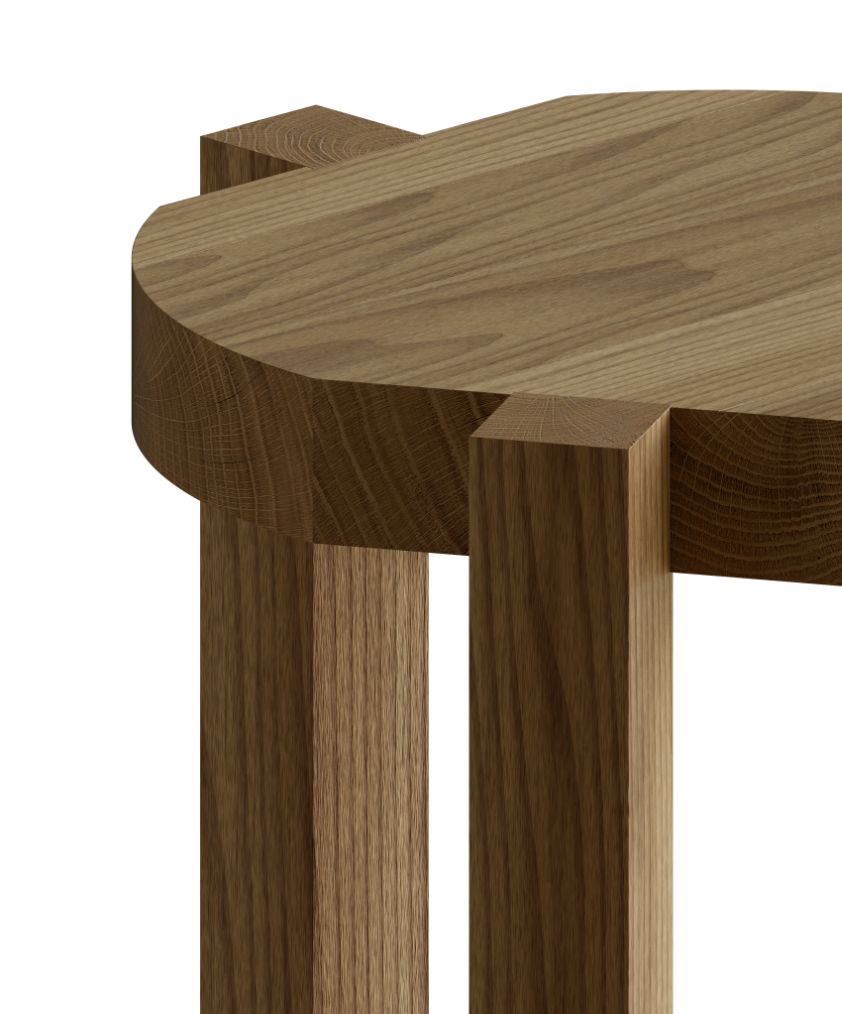 Detailaufnahme des Ayo Barhockers von New Tendency aus hellem Eichenholz. Modernes Möbeldesign.