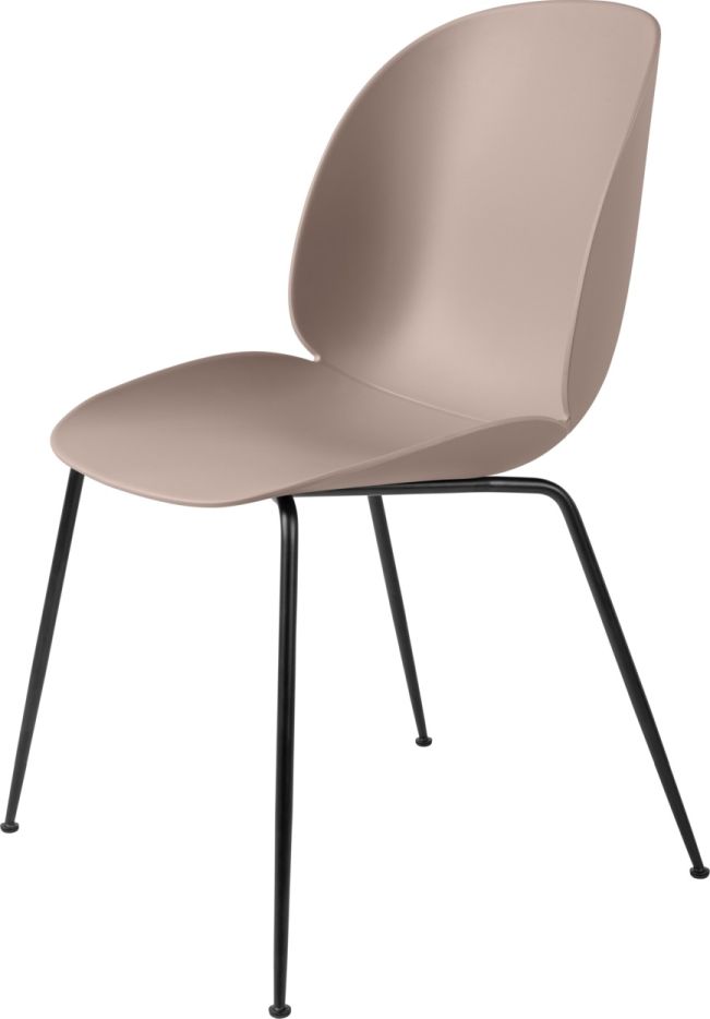 Beige Beetle Chair Esszimmerstuhl mit schwarzem, konischem Metallgestell von Gubi. Moderner Stuhl für Esszimmer.