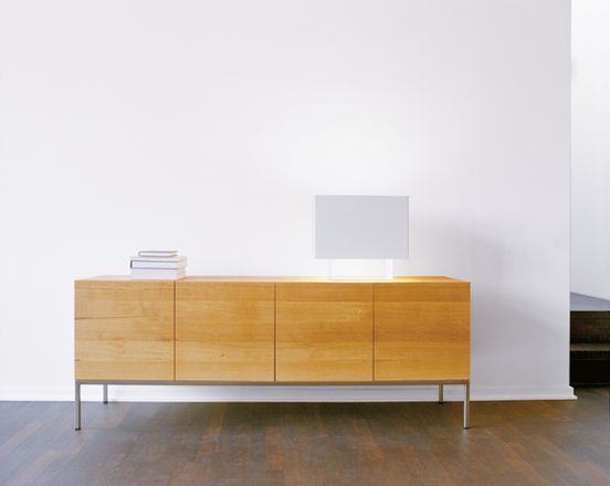 LT01 Seam One Tischleuchte e15