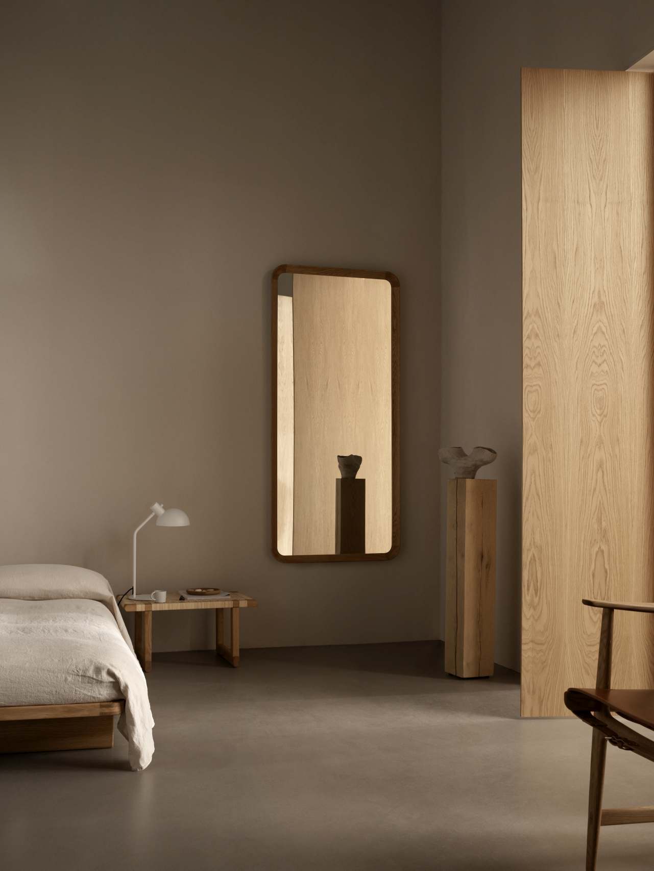 VLA62 Radio House Mirror Spiegel Carl Hansen & Søn