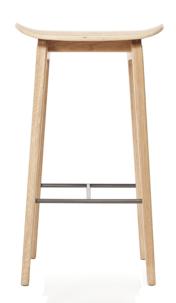 NY11 Barhocker von Norr11 aus Eiche natur, 65 cm hoch, für die moderne Bar.