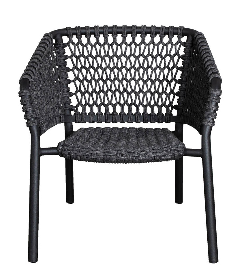 Grauer Ocean Loungesessel von Cane-Line für den Außenbereich, geflochtene Sitzfläche und Rückenlehne. Outdoor Möbel.