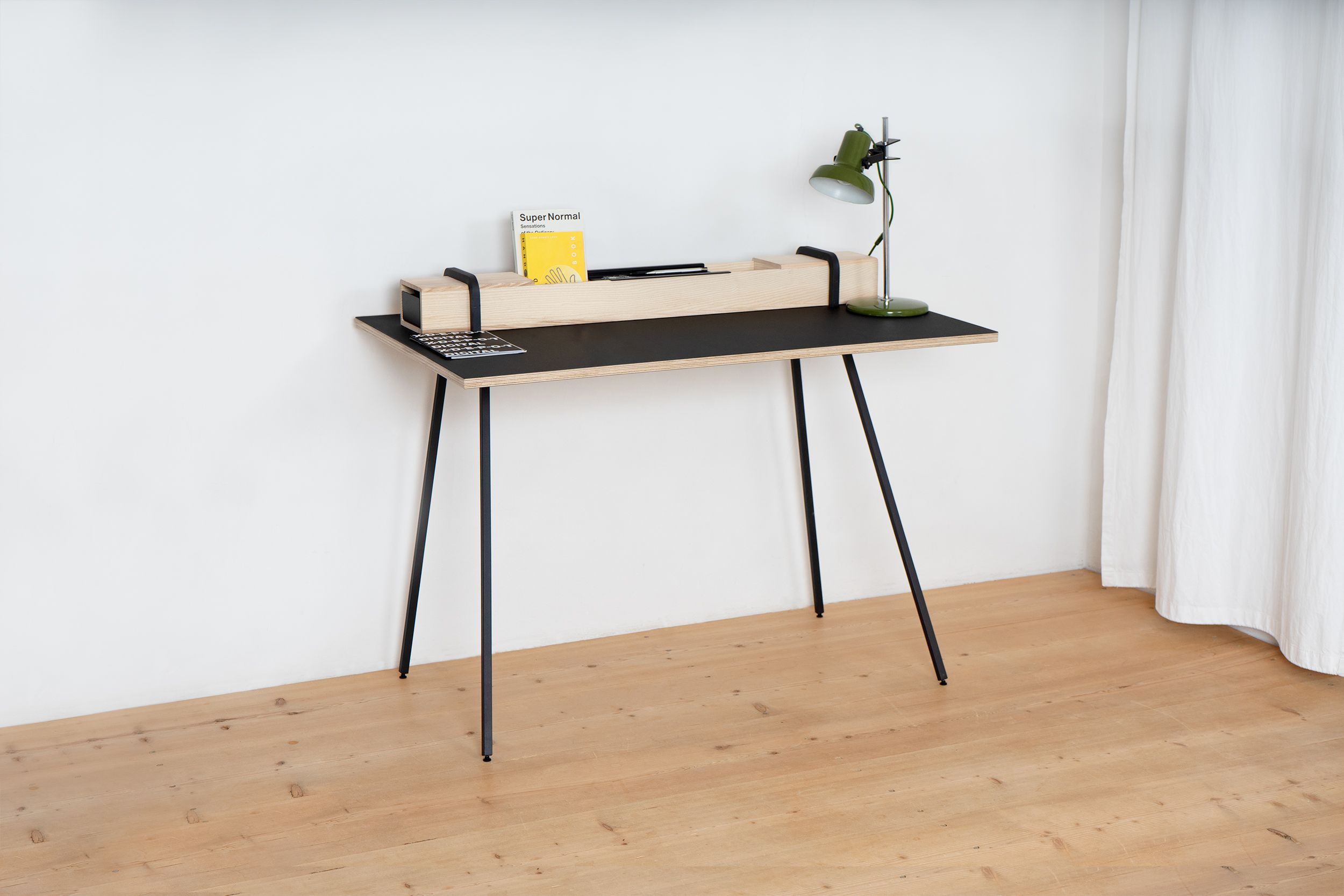 Kurt Sekretär Nils Holger Moormann