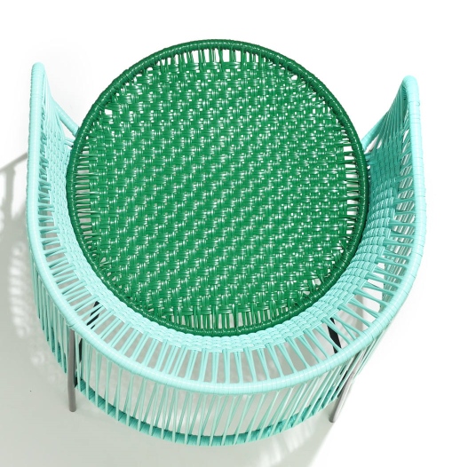 Aufsicht des Caribe Lounge Chair: Türkis-grüner Outdoor Sessel mit geflochtener Sitzfläche.