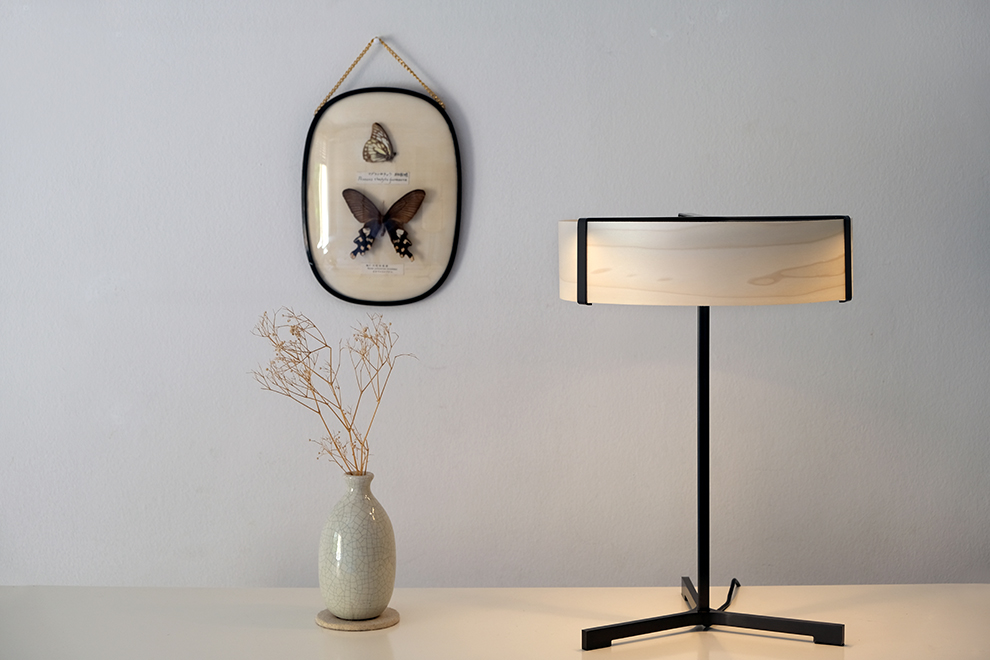 Thesis Table LED Tischleuchte LZF Lamps