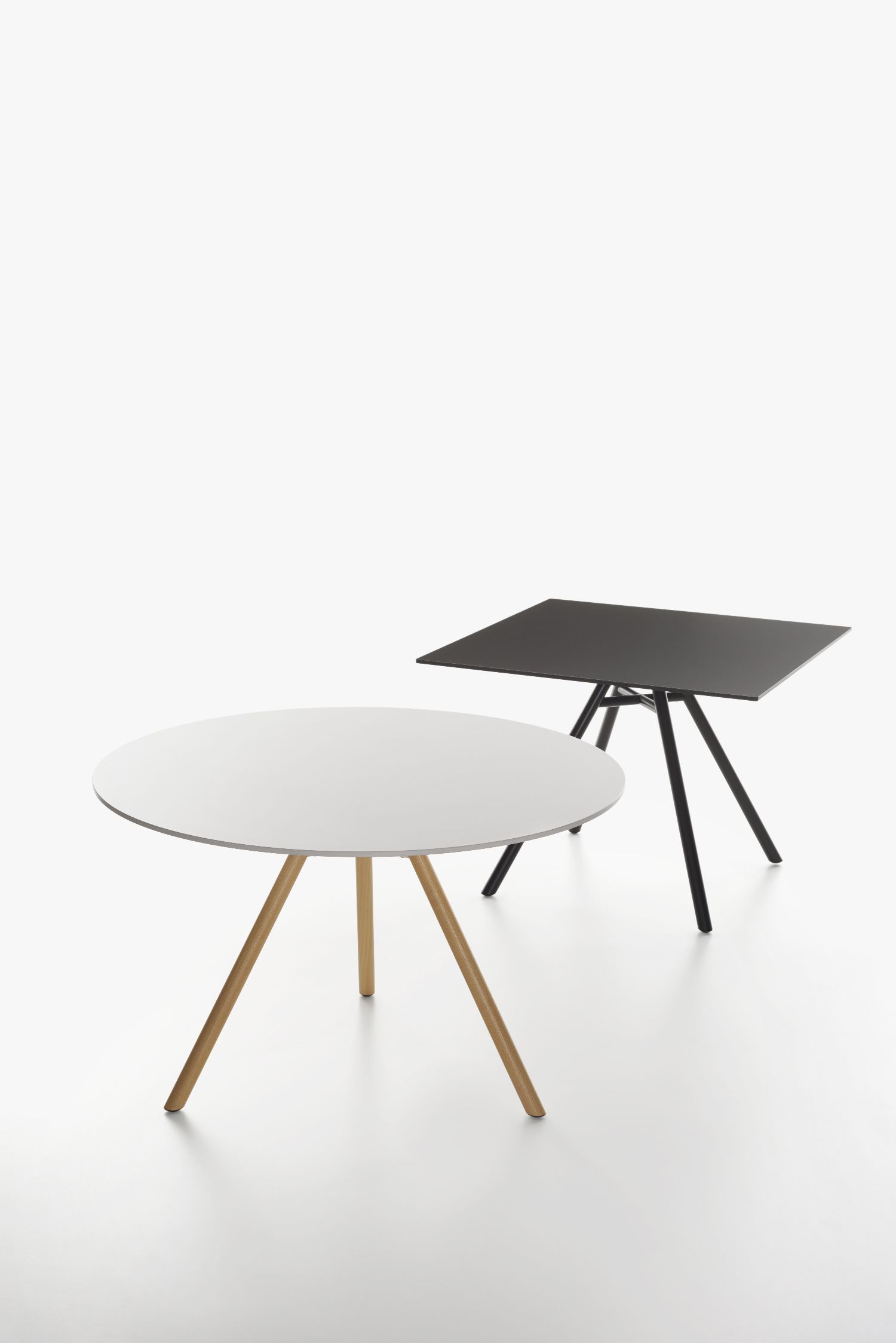 Mart Table Tisch Plank
