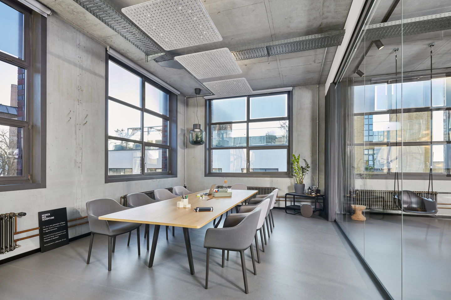 Softshell Chair Vierbeinfuss Stuhl Vitra