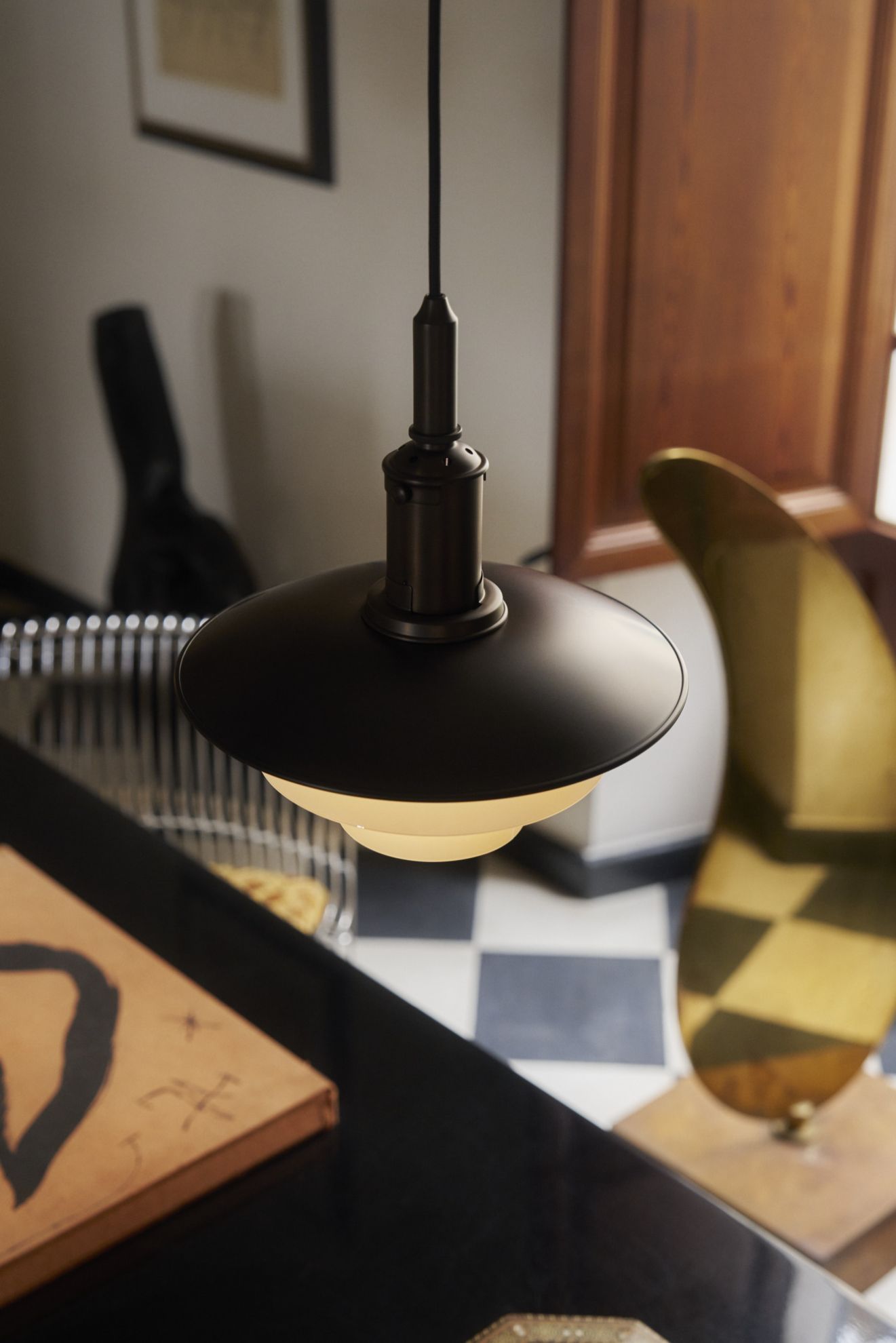 PH 3/3 Aged Brass Opal Pendelleuchte Louis Poulsen