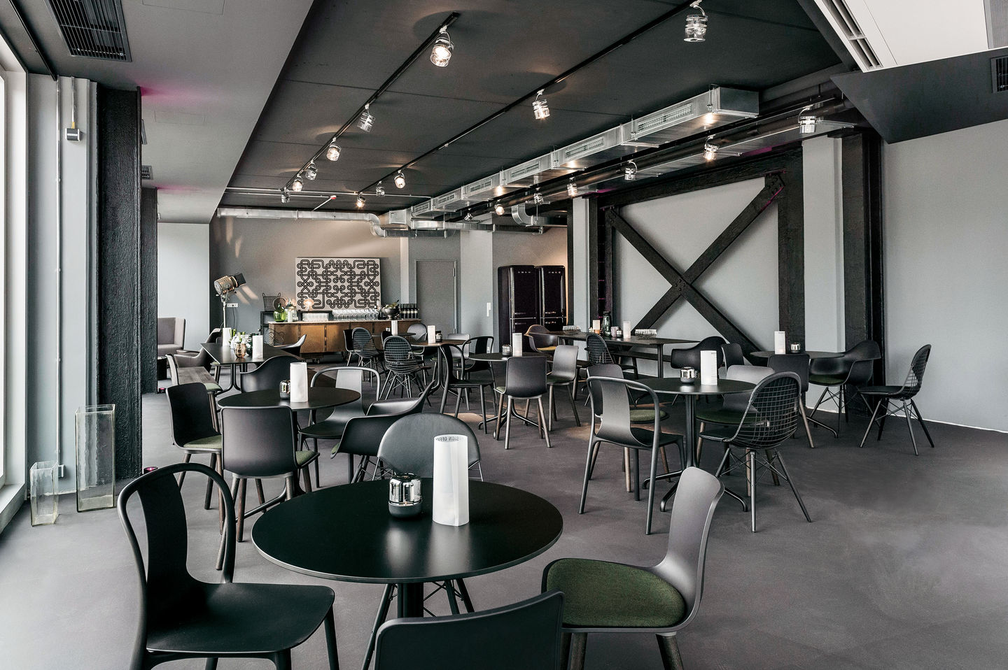 DKW Wire Chair Stuhl ungepolstert Vitra