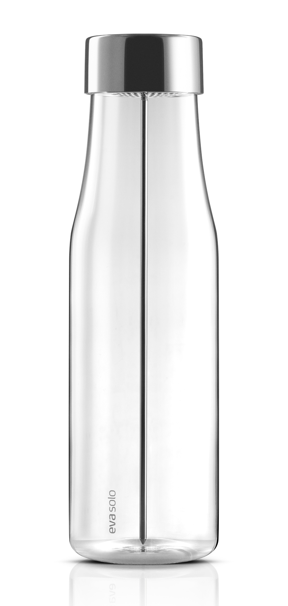 Klare Eva Solo Karaffe "My Flavour" mit Edelstahl-Deckel und Spieß für Aromatisierung.