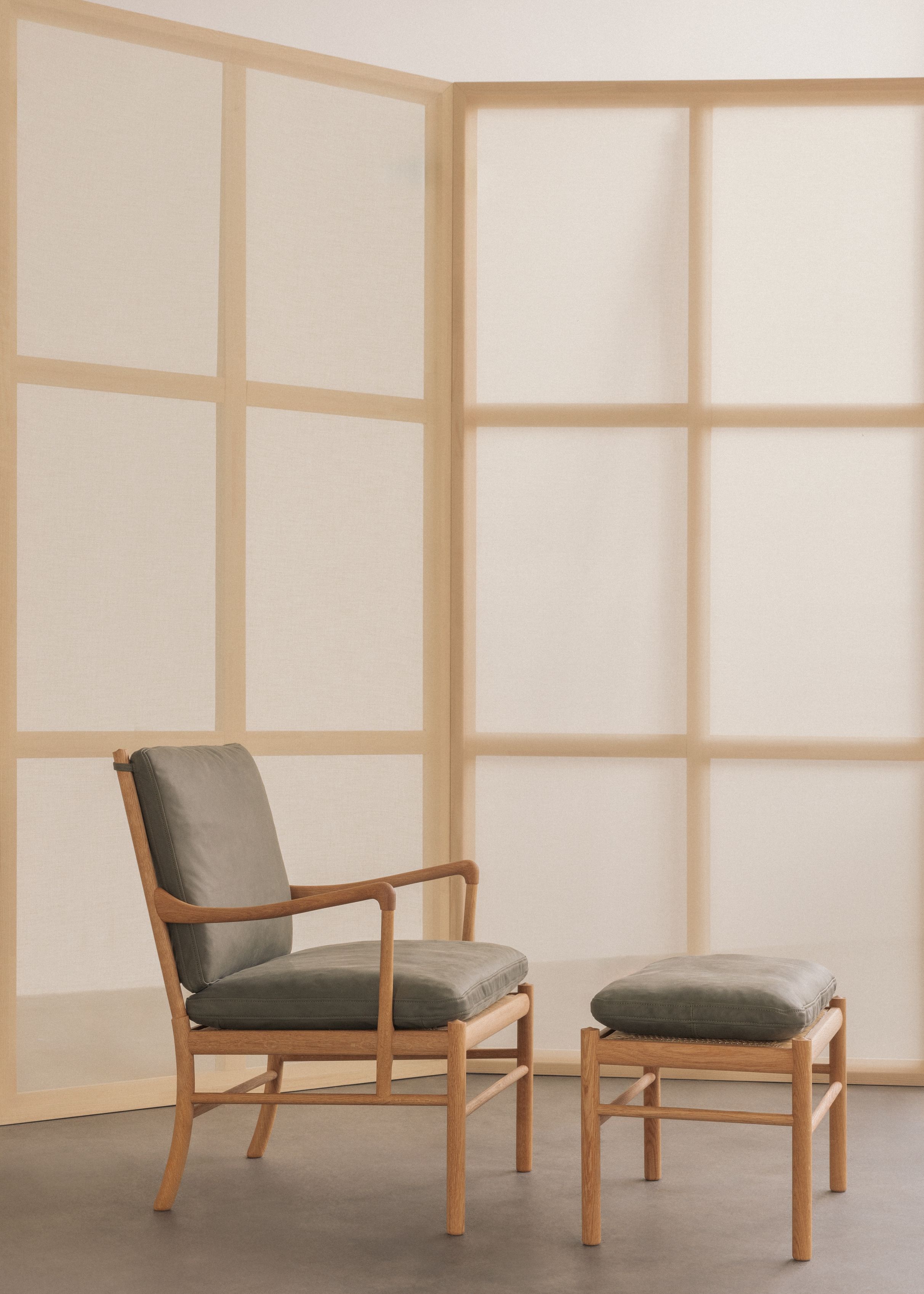 OW149F Colonial Footstool Carl Hansen & Søn