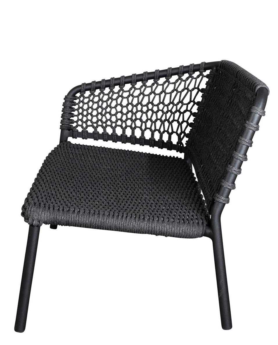 Ocean Sofa Modul von Cane-Line: Outdoor Sofa mit geflochtener Sitzfläche und Rückenlehne.