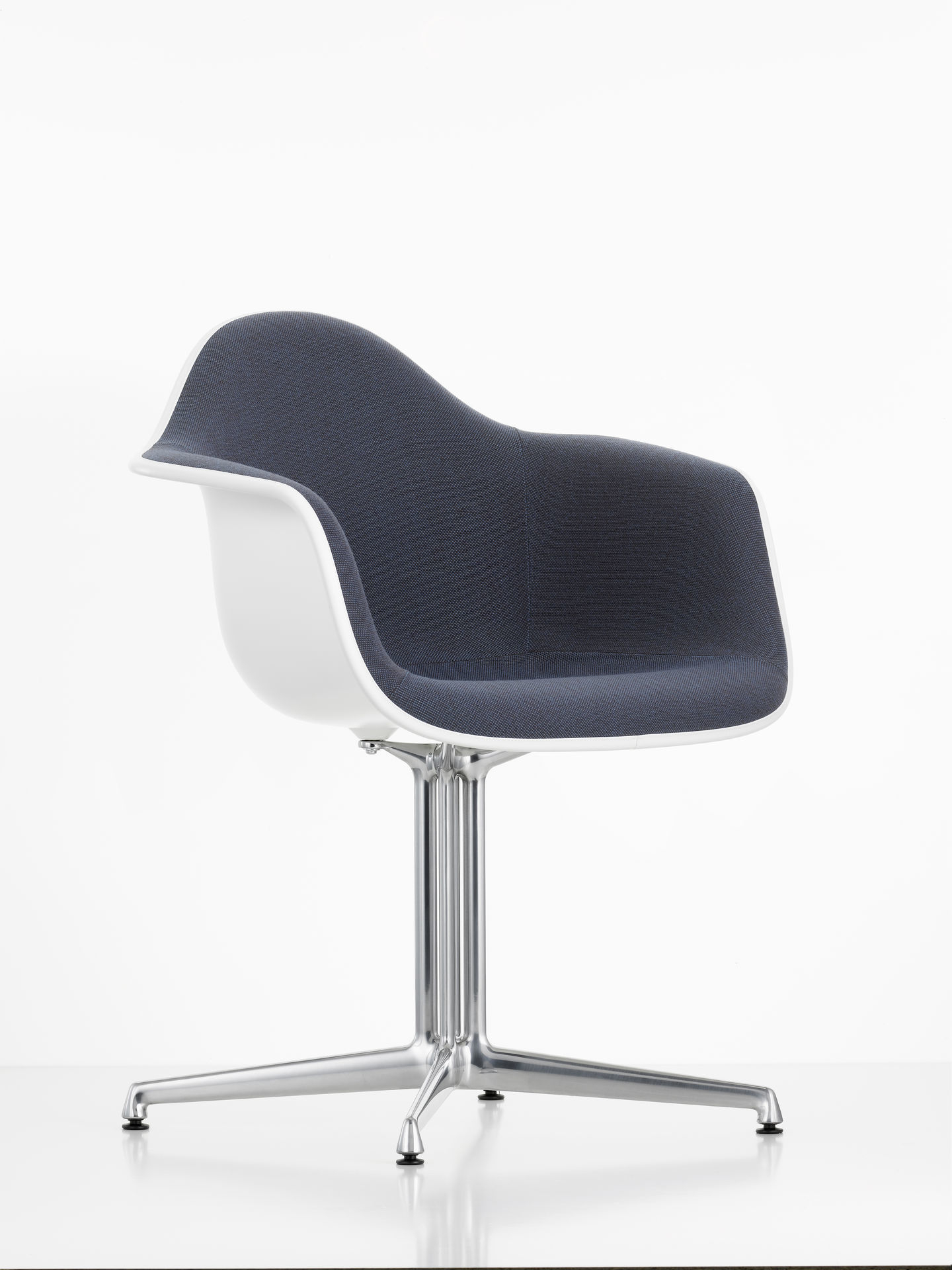 Eames Plastic Arm Chair DAL Stuhl Vollgepolstert Vitra