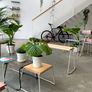 D:002 Beistelltisch Fuchs & Habicht